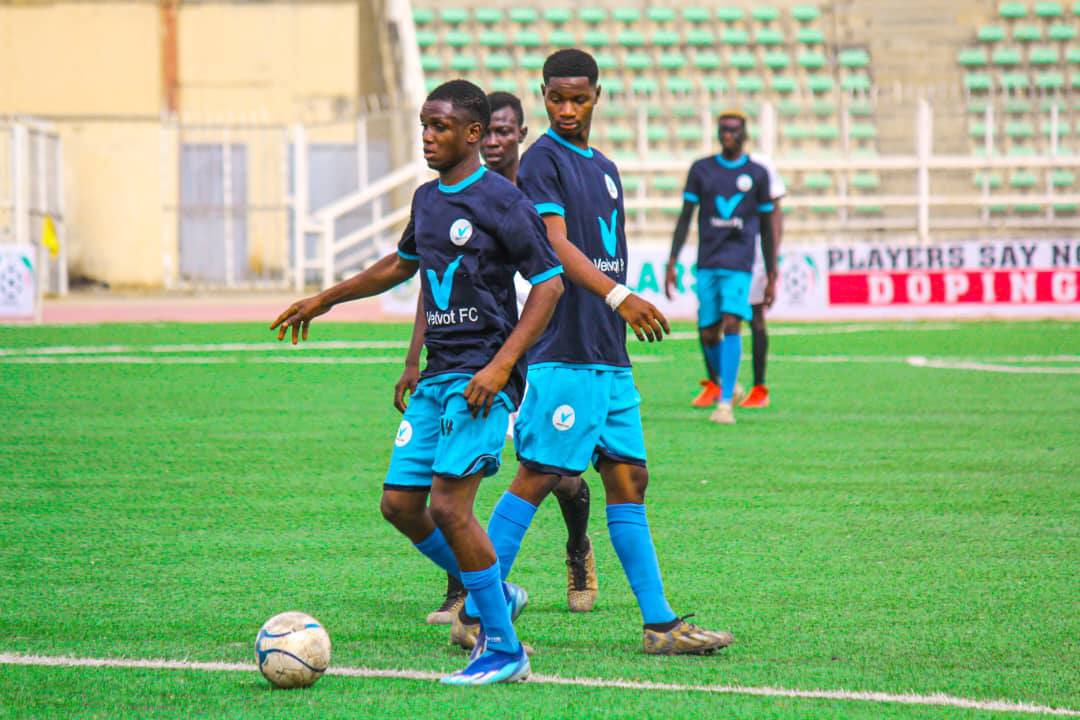 490502403_122224046186227691_1777076326296128137_n